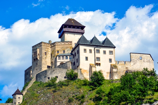 Školní zájezd Čachtický hrad a Trenčín